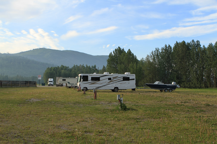 Fireside BC located at Mile 543 Alaska Highway. Fireside RV Park is one of the remaining Historical Roadhouses of the Alaska Highway. Alaska Highway Fireside Car & Truck Stop offers roadside lodging with restaurant with home made bakery and 12 full-service RV sites.